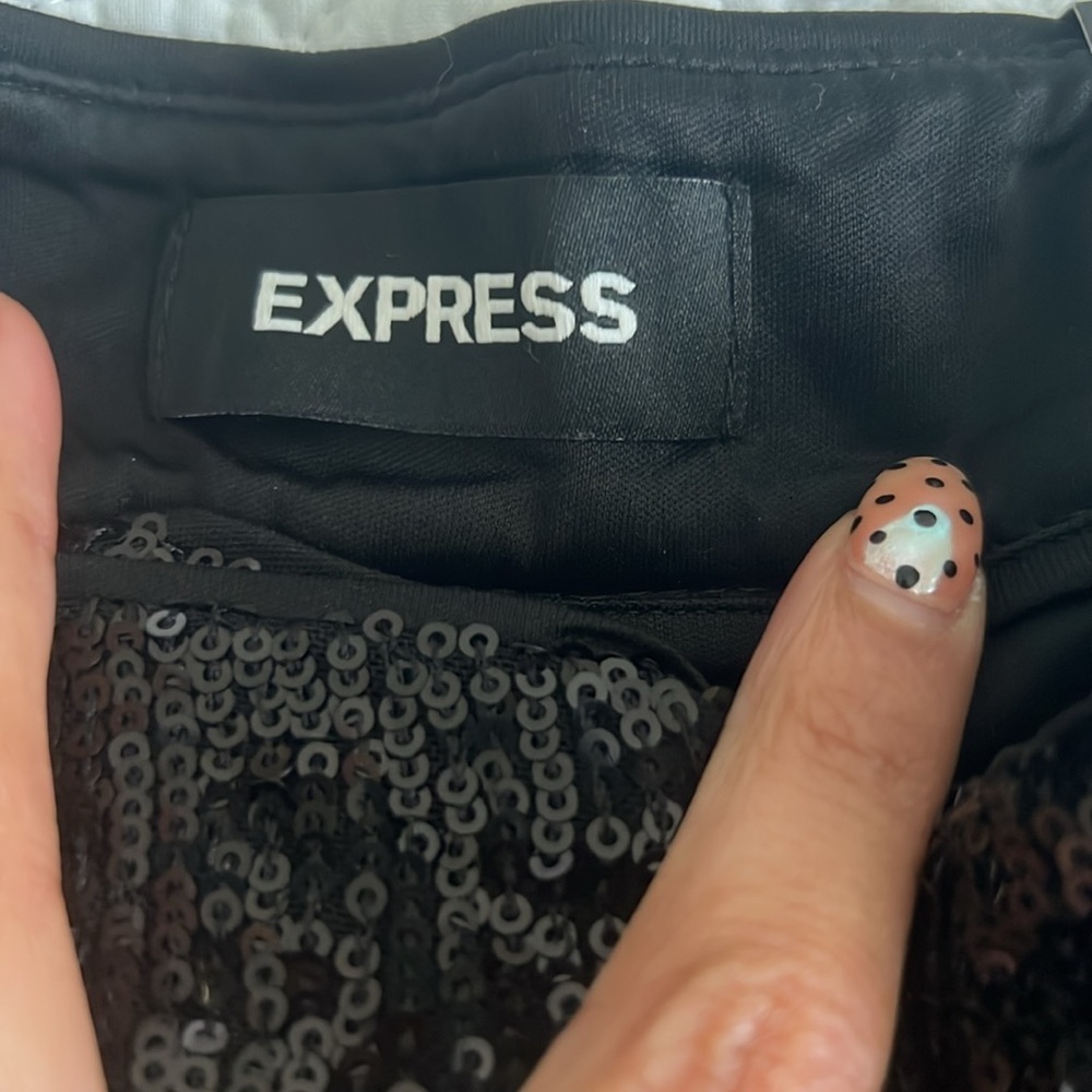 Express Cropped High Rise Sequin Pants - Picture 3 of 12